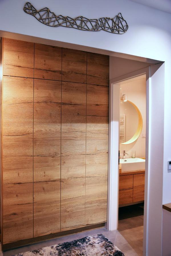 Olive Apartman Alsoors Luaran gambar